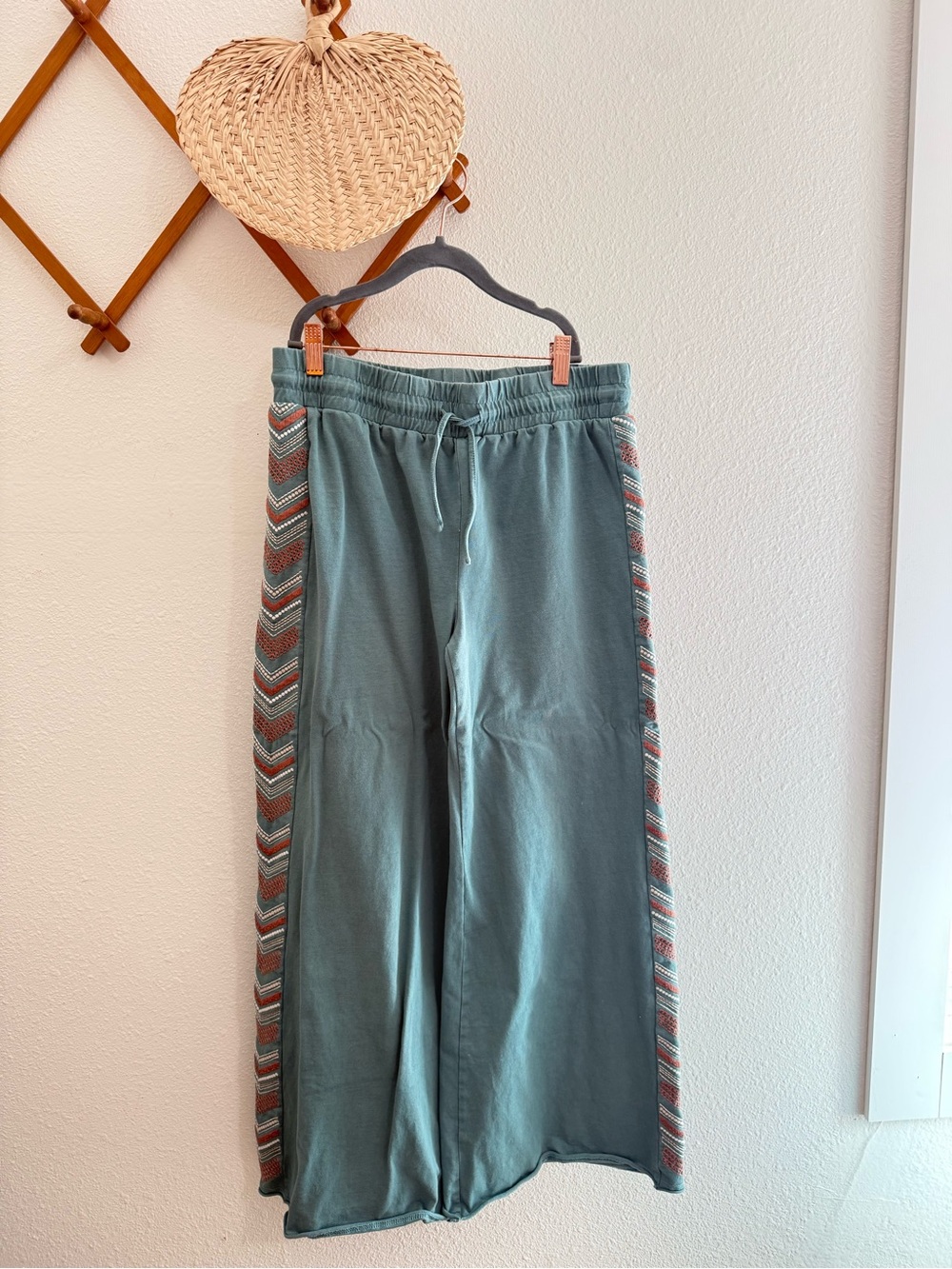 Fate Cropped Pants in Teal with Multicolor Chevron Trim